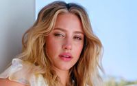 Lili Reinhart's Net Worth in 2022: Everything To Know About Her Earnings and Income Lili Reinhart's Net Worth in 2022: Everything To Know About Her Earnings and Income